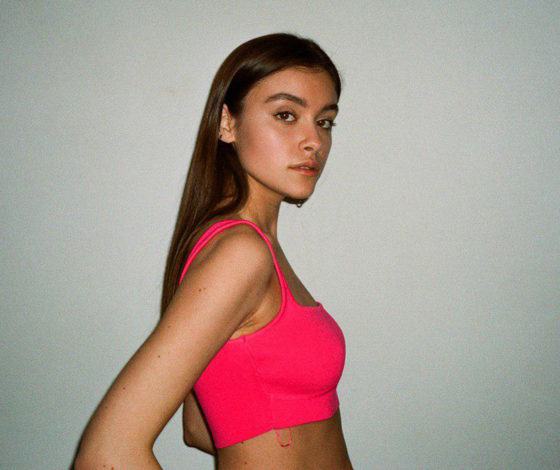 О знакомстве с Тимати, двойном холостяке и конкуренции: 10 вопросов участнице шоу «Холостяк» Александре Свиридовской