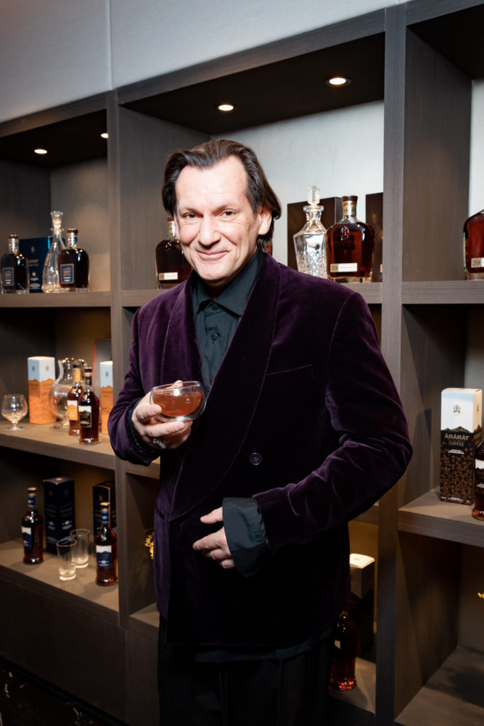 Игорь Миркурбанов