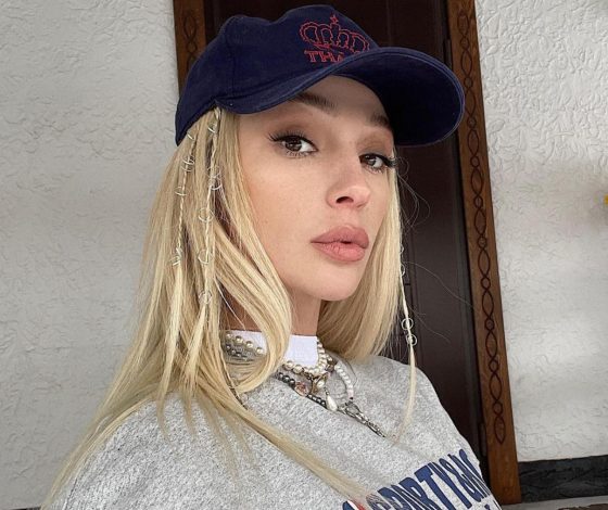 «В 20 выглядела растерянно и неуверенно»: Настя Ивлеева про откровенную обложку и Элджея