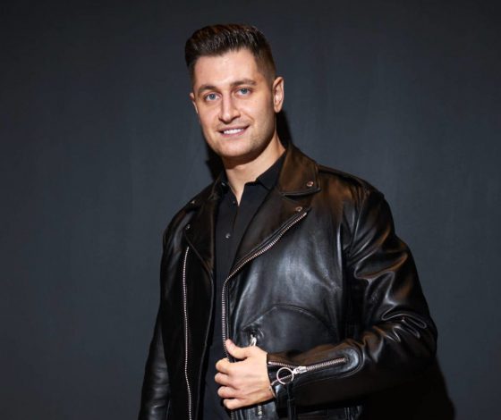 «Может, еще остаться?»: Дава признался, что не хочет улетать с романтического отдыха с возлюбленной