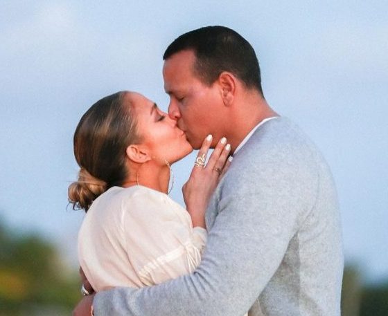 На фоне слухов о расставании: что происходит в отношениях Джей Ло и  Алекса Родригеса