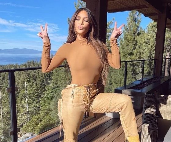 Где купить: бежевое боди на весну