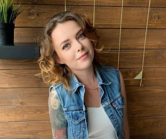 Официально: Женя из «Ранеток» беременна во второй раз