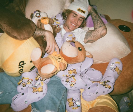 Wishlist: Джастин Бибер выпустил коллаборацию с Crocs