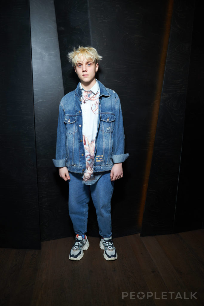 Ваня Дмитриенко