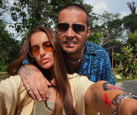 На 8 марта: Гуф подарил возлюбленной автомобиль