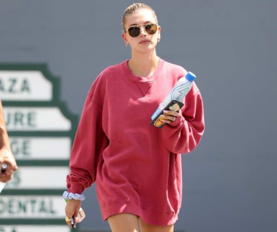 10 стильных свитшотов на весну