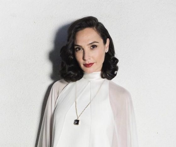 Звезду фильма «Чудо-женщина» Галь Гадот впервые заметили с новорожденной дочерью