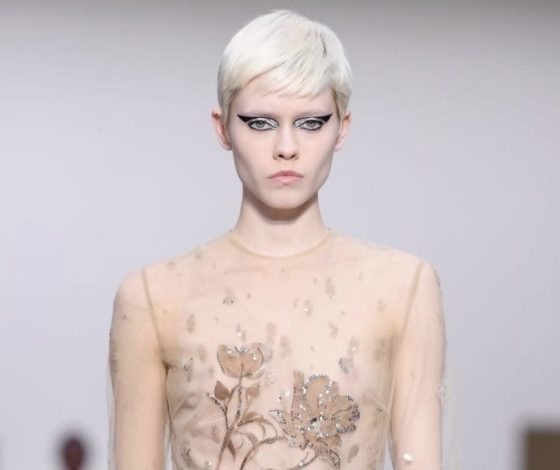 Челка: какую сделать этой весной