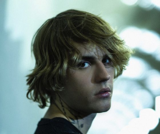 «Он побил рекорд Spotify»: кто стал сам прослушиваемым артистом