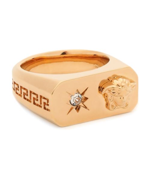 Кольцо Versace Charm, 23 350 руб. (ЦУМ)
