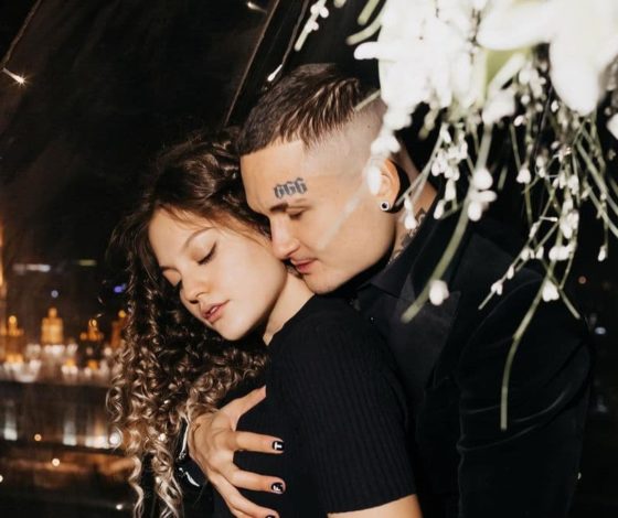 Чемодан налички и машина: что Моргенштерн подарил своей девушке