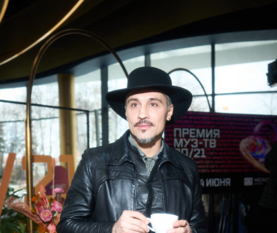 «Не имею никакого отношения к отмене вашего концерта»: Дмитрий Билан ответил солисту группы «Ногу свело!»