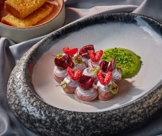 Sybarite: фирменная иранская яичница по секретному рецепту, закуски и основные блюда в обновленном меню