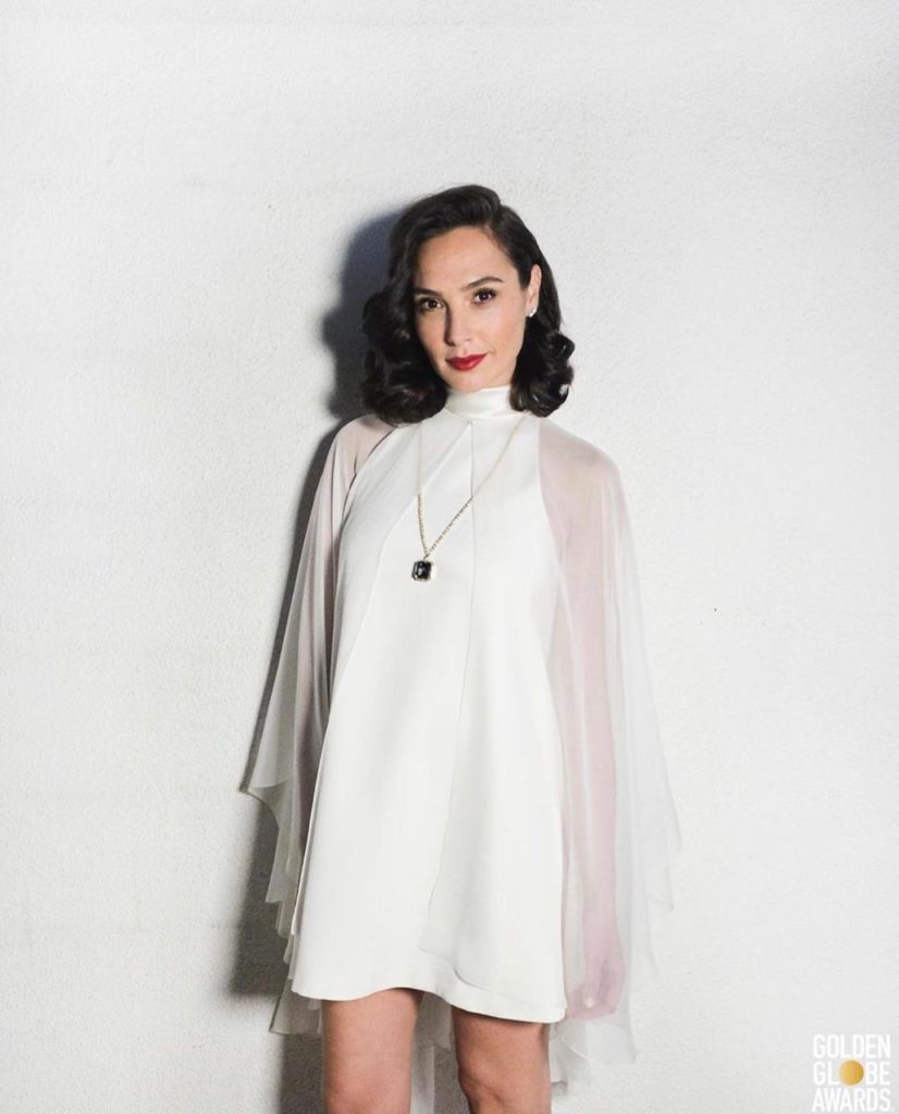 Галь Гадот (Фото: @goldenglobes)