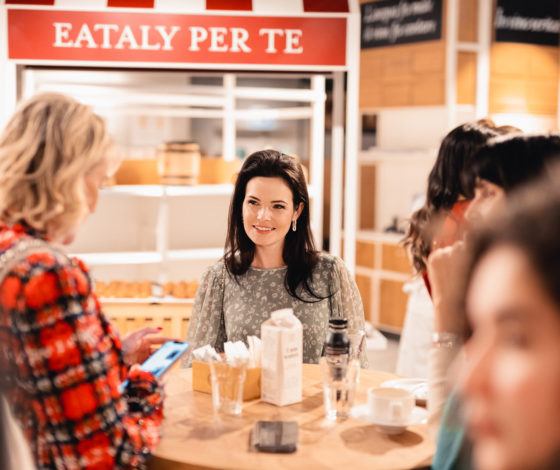 Анна Пескова, Анастасия Задорина и другие на вечере Nature's Own Factory и Третьяковской галереи