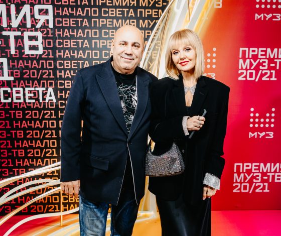 «Фотографирует и отправляет»: Иосиф Пригожин рассказал о новой привычке Валерии