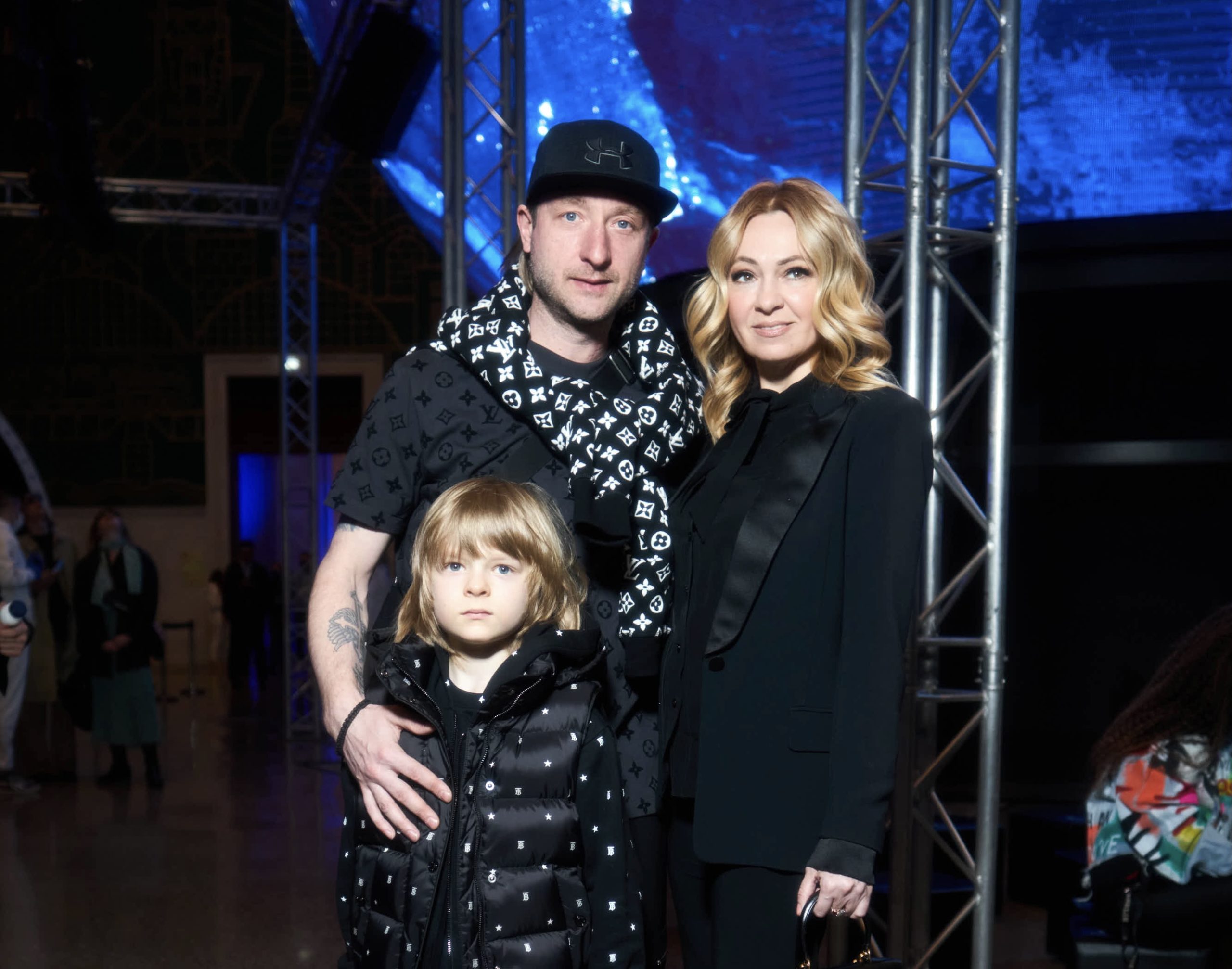 Яна Рудковская, Анастасия Задорина и другие на показе Олимпийской ...