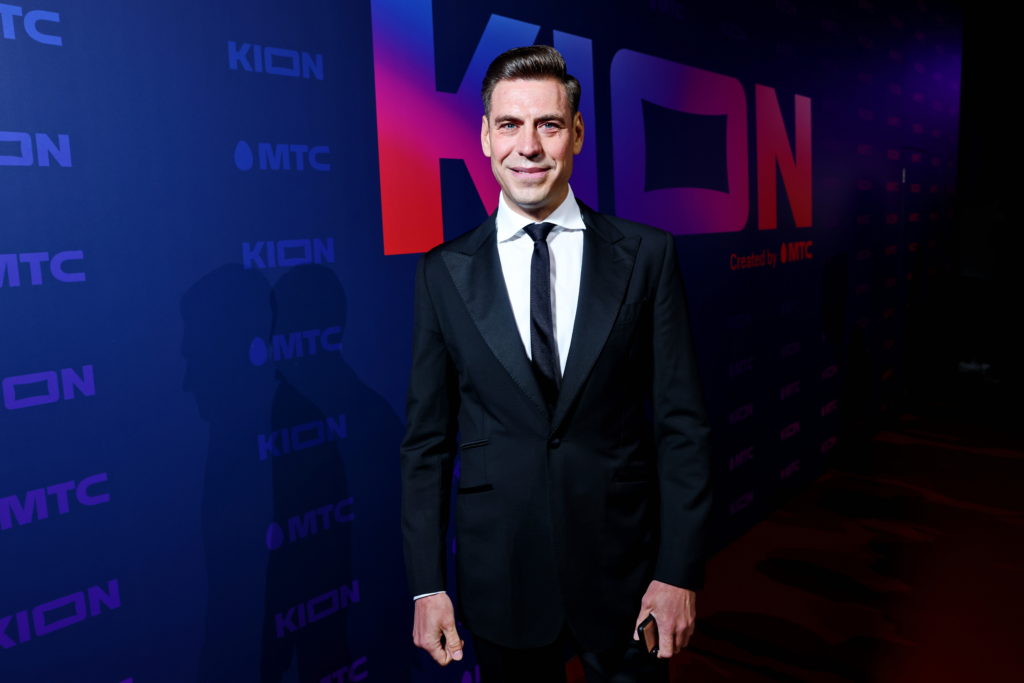 Дмитрий Дюжев