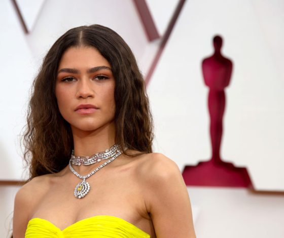 Голосование: Зендая и Бейонсе в одинаковых платьях на BET Awards