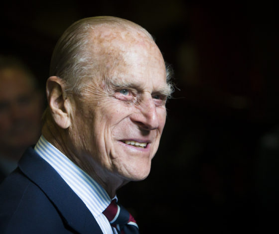 Прощание с принцем Филиппом: принцы Гарри и Уильям пойдут порознь, на церемонии будет всего 30 человек