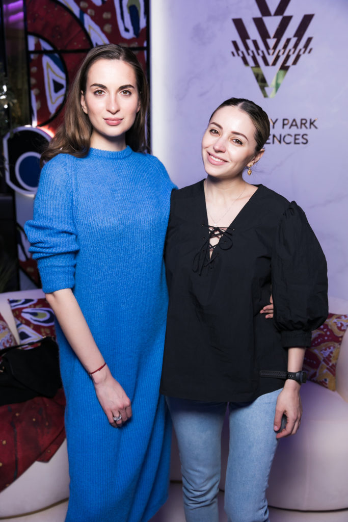 Кристина Левиева и Яна Кушнер