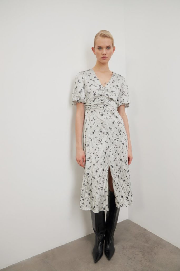 Lime, 2999 P. (lime-shop.ru)