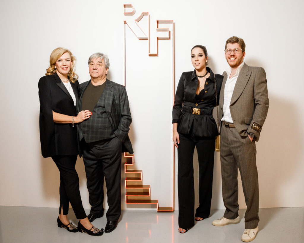 Марианна, Рашид, Виктория и Ратмир Сардаровы