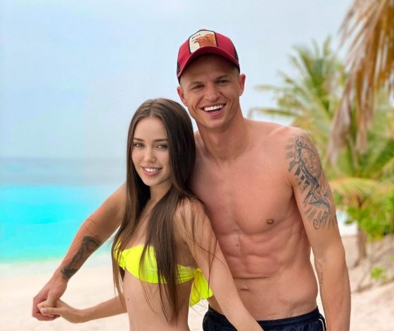 Цифра дня: Дмитрий Тарасов продает дом за 220 миллионов рублей