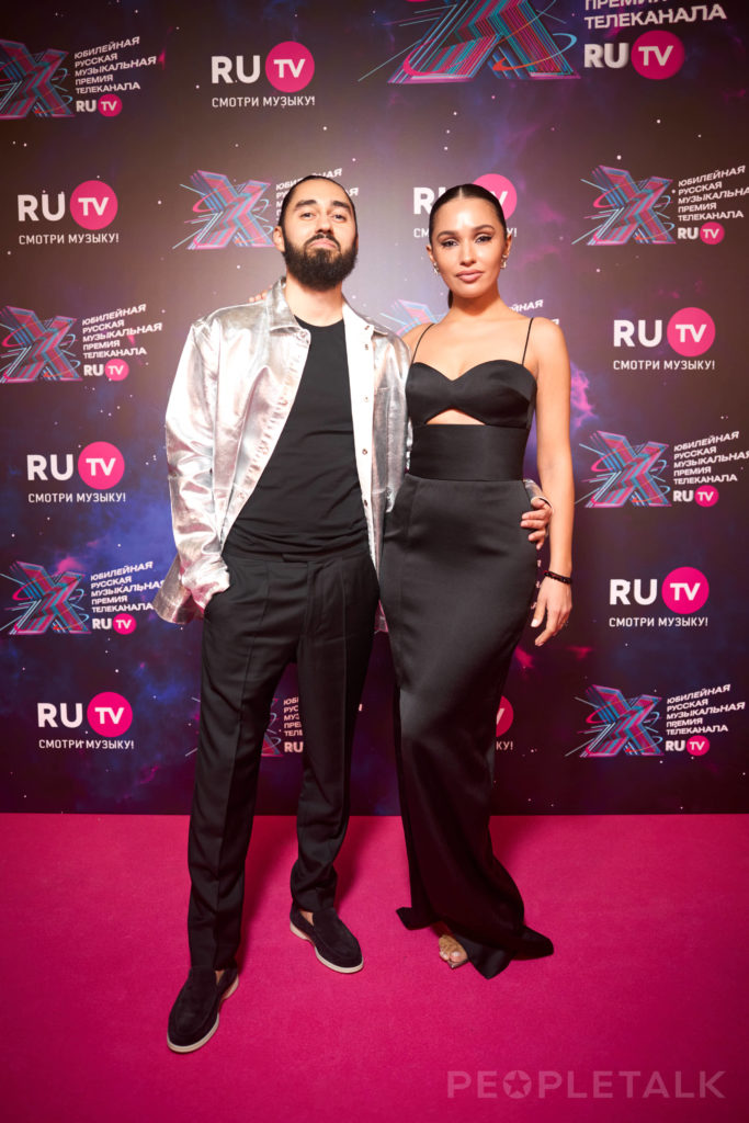 Мот с женой Марией