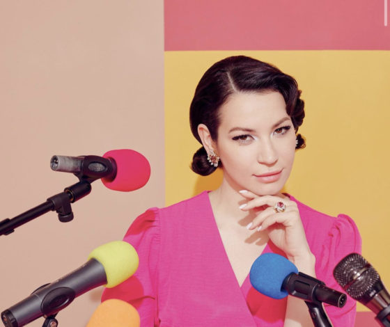 В статусе «холостячки»: как отпраздновала день рождения Ида Галич