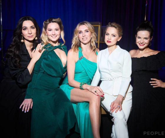 Светлана Бондарчук, Регина Тодоренко и другие на MANHATTAN DINNER HELLO!