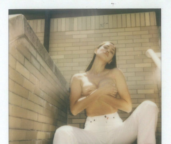 Это не Канье: Ирину Шейк заметили на свидании с известным актером