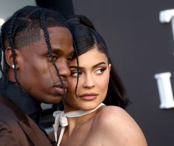 Первый выход Кайли Дженнер и Трэвиса Скотта после воссоединения