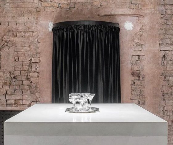 «Алкотир» и ЗОЖные коктейли: 8 самых необычных столичных баров