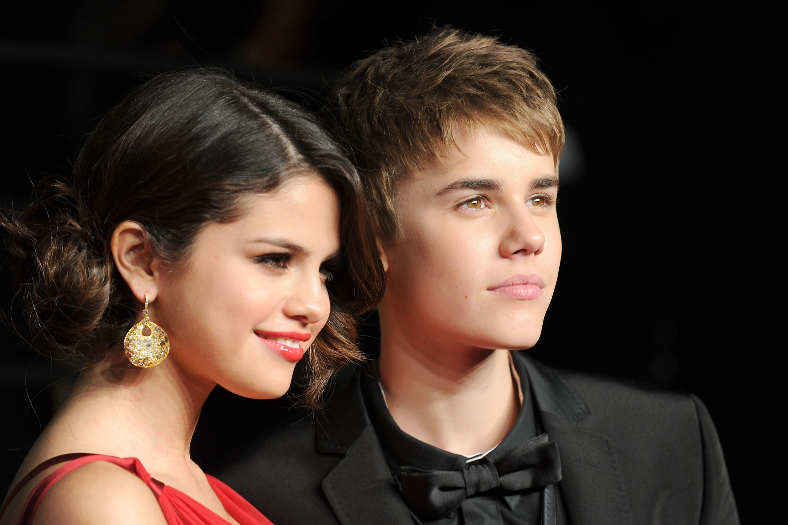 Justin Bieber published a mysterious article against Selena Gomez’s floor
