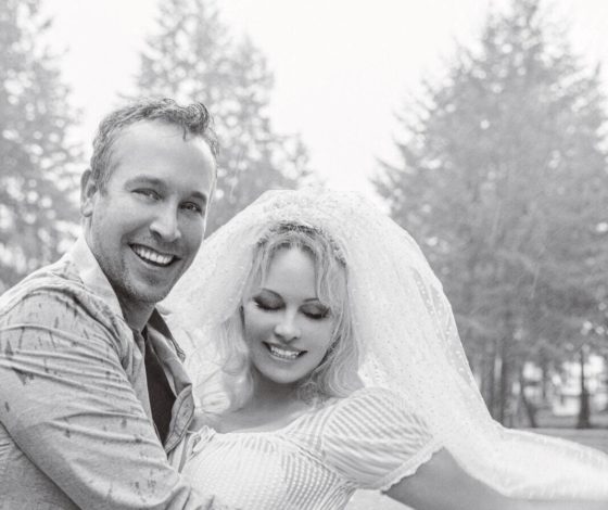 Памела Андерсон подала на развод со своим пятым мужем