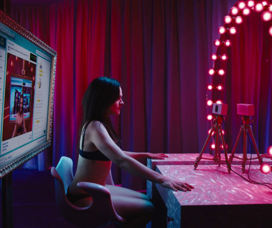 Цифровой оргазм, дипфейк и женское порно: что будет после эры вебкама?