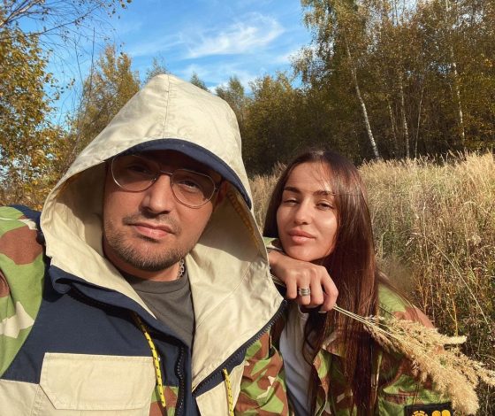 Гуф и Юлия Долматова помирились. Пара отправилась в совместное путешествие