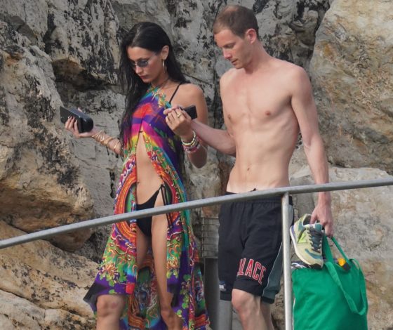 Осторожно, бикини: новый выход Беллы Хадид с бойфрендом