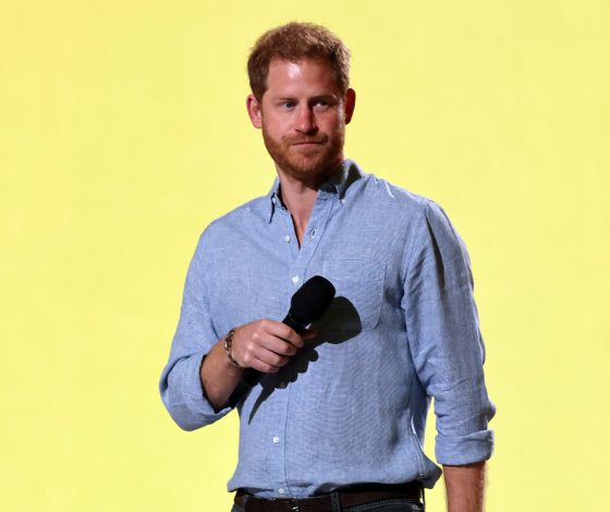 Комплекс принца Эндрю: найдена причина всех проблем принца Гарри