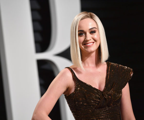 «Плохой вкус»: в Сети раскритиковали новый образ Кэти Перри