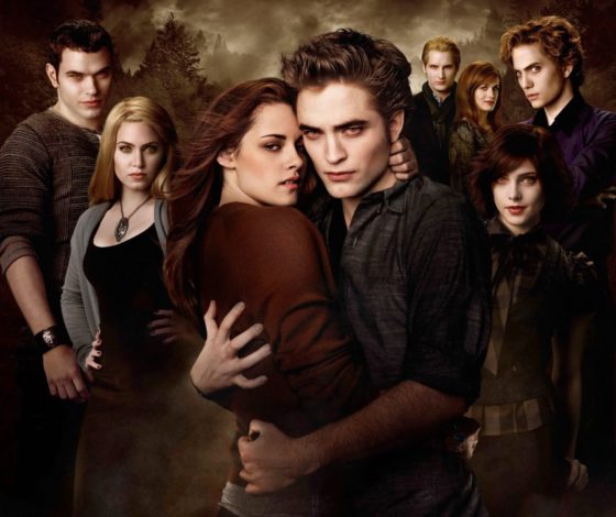 Без Паттинсона и Стюарт: кто должен был сыграть в «Сумерках» на самом деле