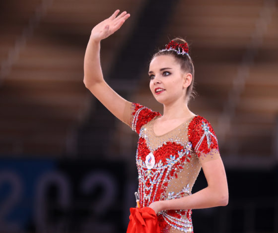 Впервые за 25 лет: Россия осталась без золота на Олимпиаде в художественной гимнастике