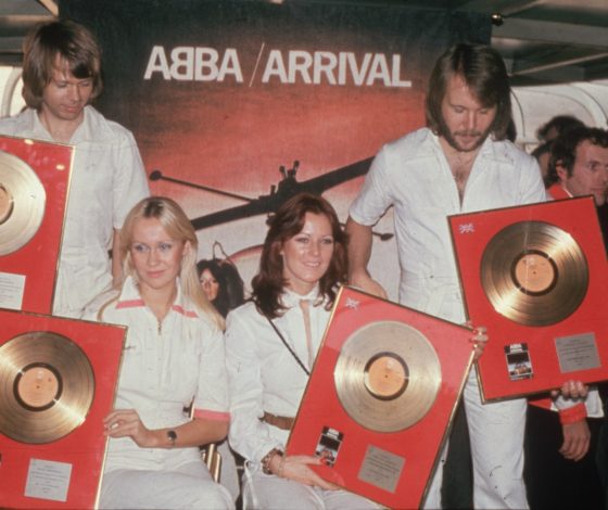 Почти 40 лет спустя: группа ABBA воссоединится ради новых хитов