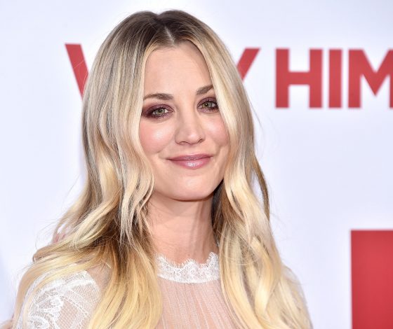 Голую звезду «Теории большого взрыва» Кейли Куоко напугал незнакомец: «Это безумие»