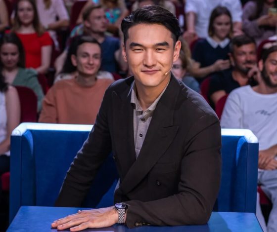 «Уровень комиков запредельный»: Нурлан Сабуров о самом громком юмористическом шоу нового сезона