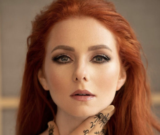 Эксклюзив: экс-солистка группы «t.А.T.u.» Лена Катина встречается с долларовым миллионером