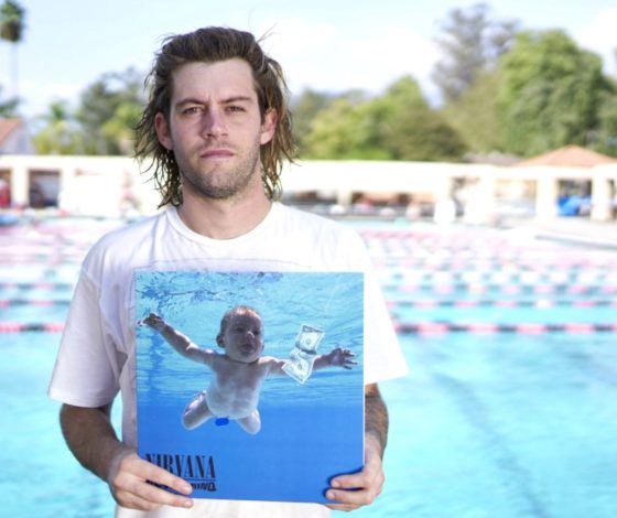 Мальчик со скандальной обложки альбома Nirvana повторно подал в суд на группу