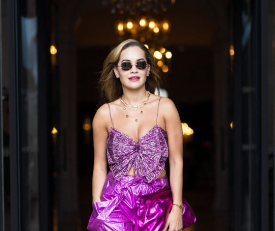 Берет Париж штурмом: 2 выхода Риты Оры за один день